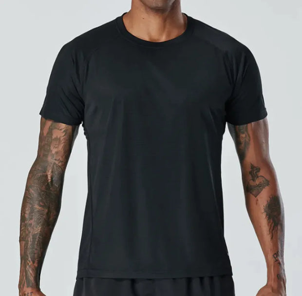 LIGHTWEIGHT T-SHIRT